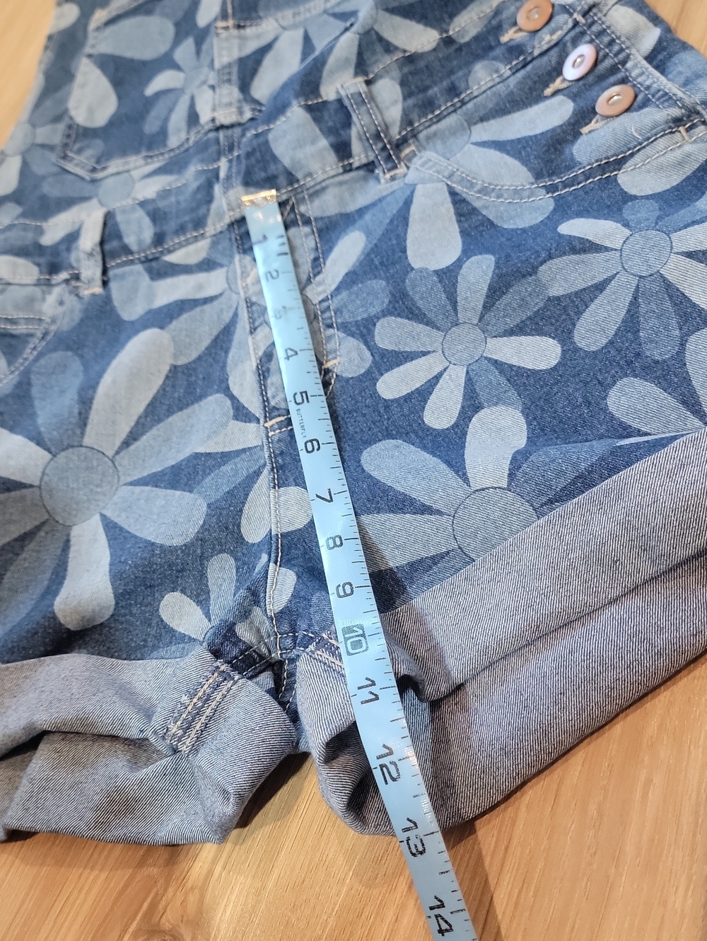 No Boundaries Blue Floral Denim Short Overalls - Picture 12 of 12